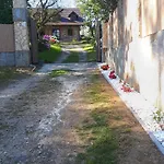 Dum Na Polosamote Ve Vserubskem Prusmyku Všeruby